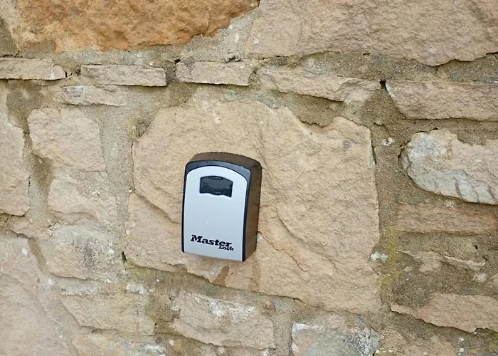 House בית נופש